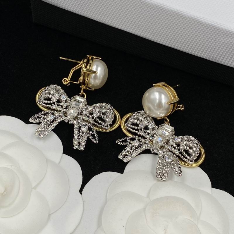 MiuMiu Earring 01lyr57